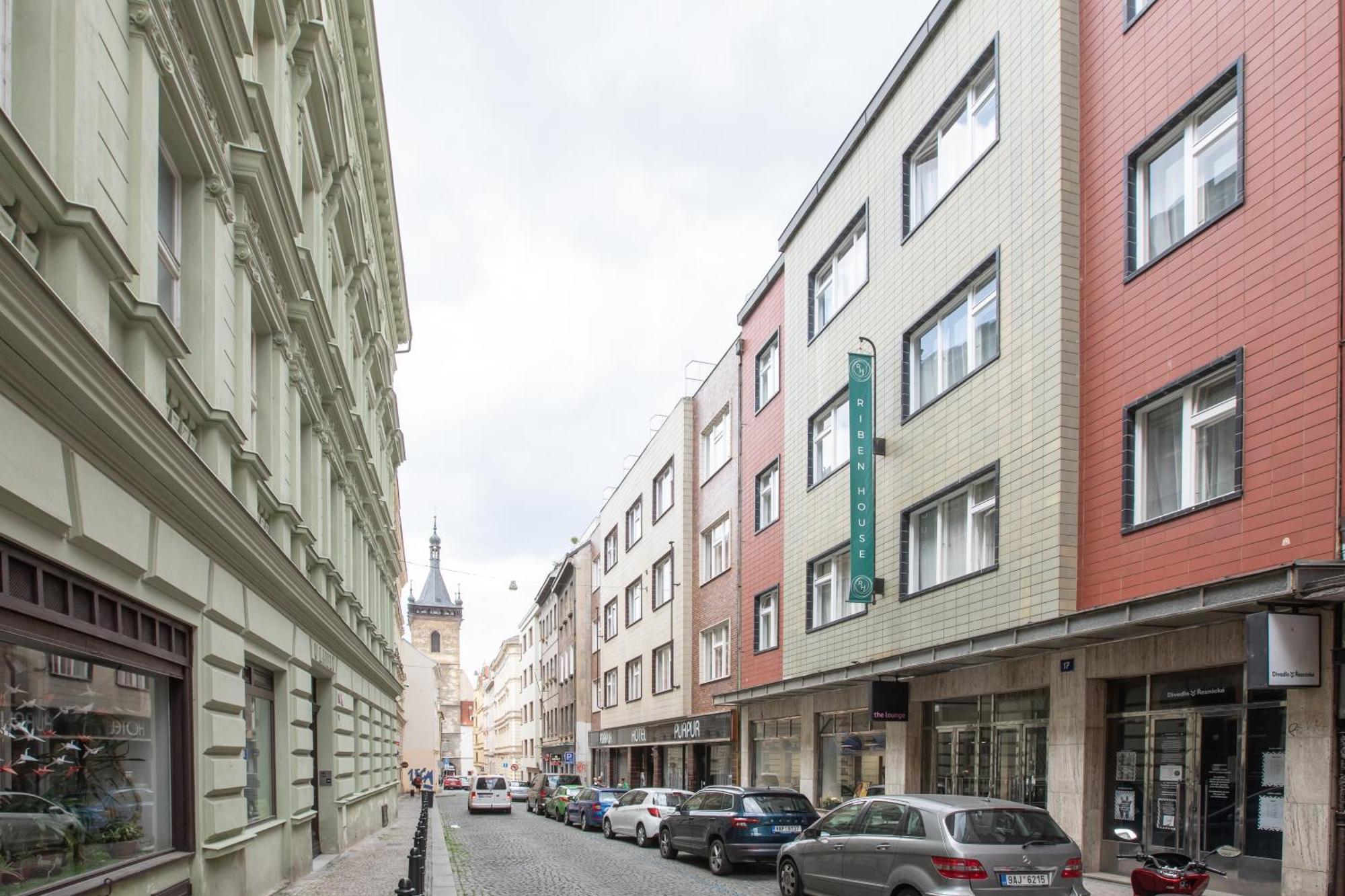 Riben House Prague Aparthotel Exterior photo